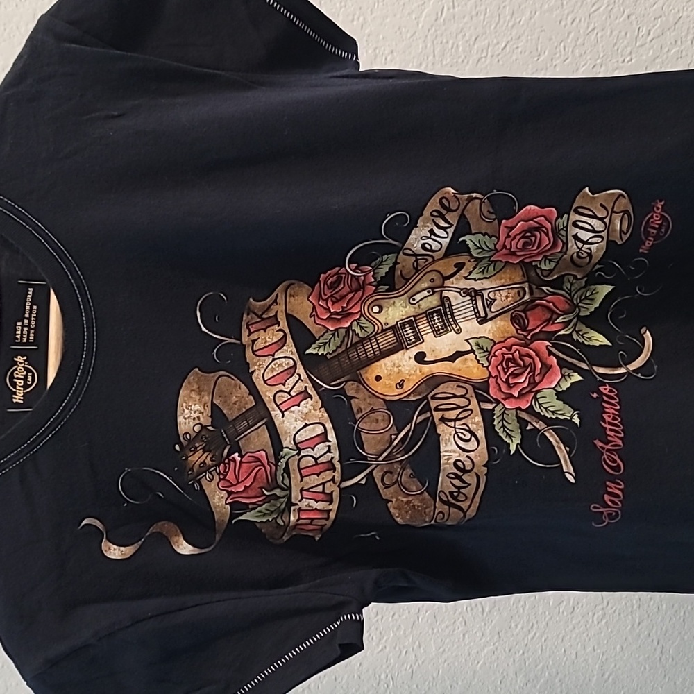 Hard Rock Cafe San Antonio Black Tee with Guitar and Roses Women Size L - Picture 3 of 7